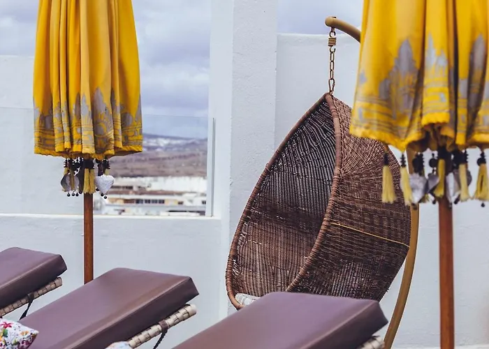 Islamar (adults Only)